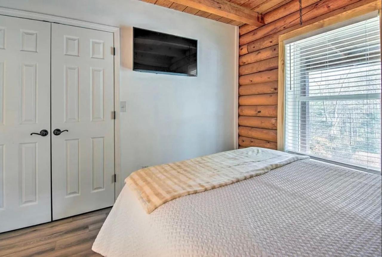 Вилла Smokey Mountain Hideaway Гатлинбург Экстерьер фото